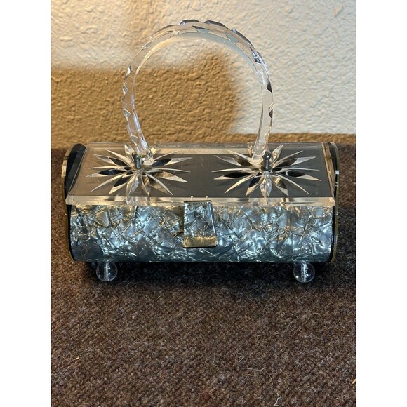 Vintage 1950’s Gilli Originals Clear Carved Lucite Box Bag - Picture 14 of 14